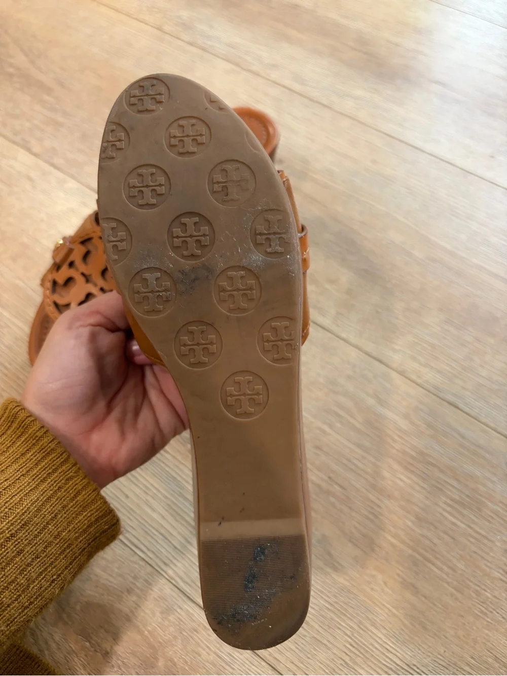 Tory Burch Patti Wedge Sandals Brown Leather Double T Logo Size 7